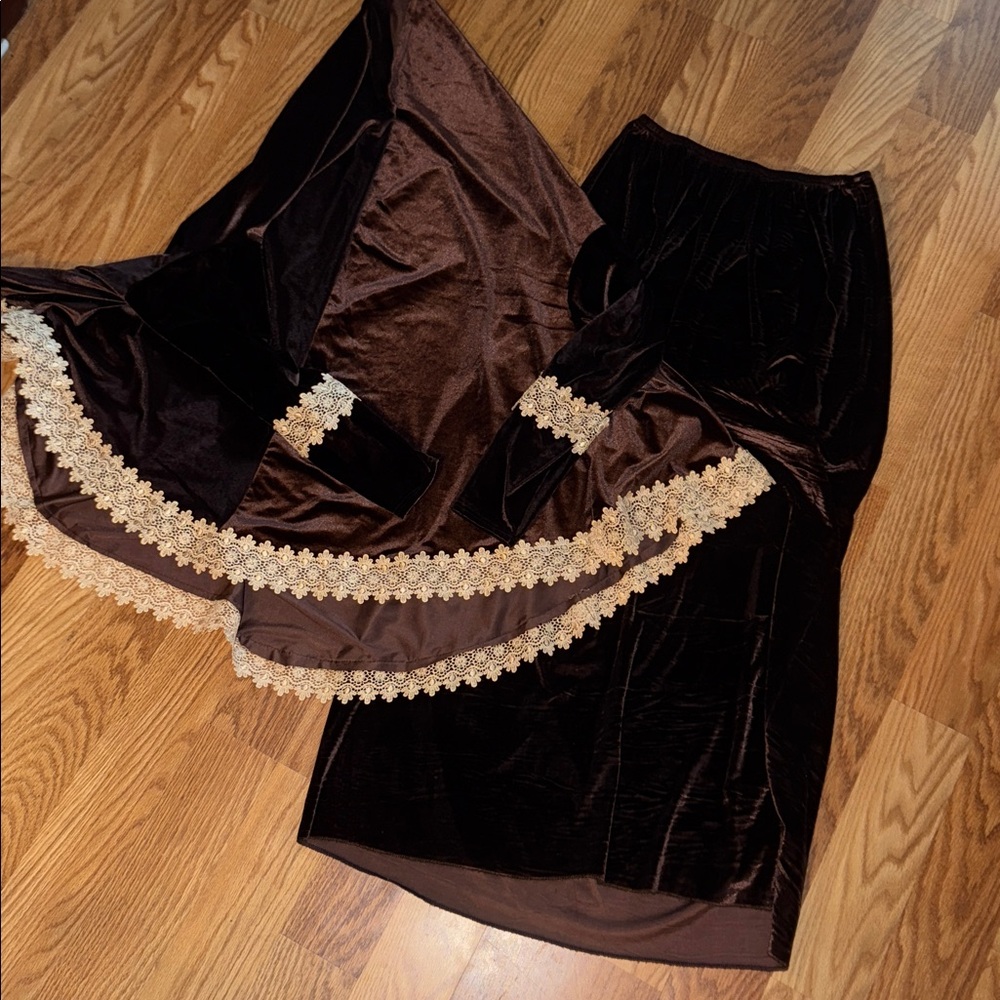 Islamic Prayer Clothing for Women 2 Piece m/l hand made velvet deep wine color
